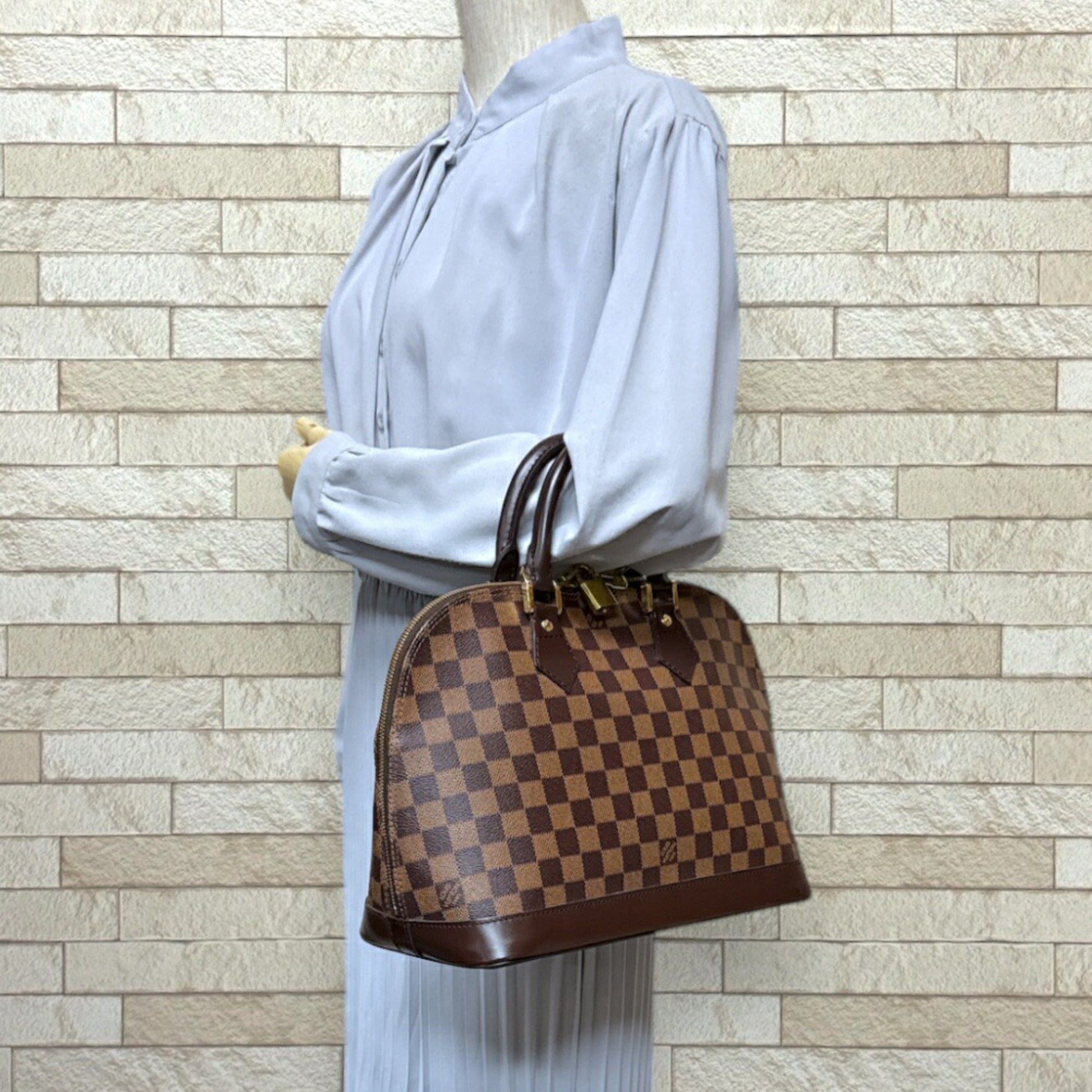 Louis Vuitton Alma, Brown, Canvas, handbag