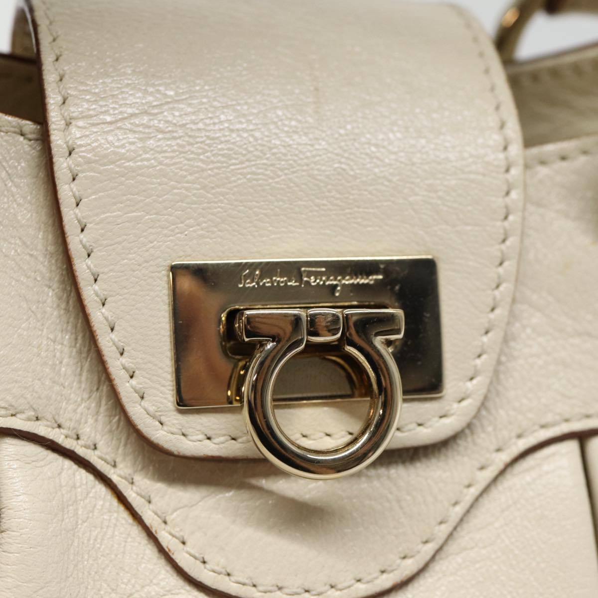 Salvatore Ferragamo Marisa, White, Leather, handbag