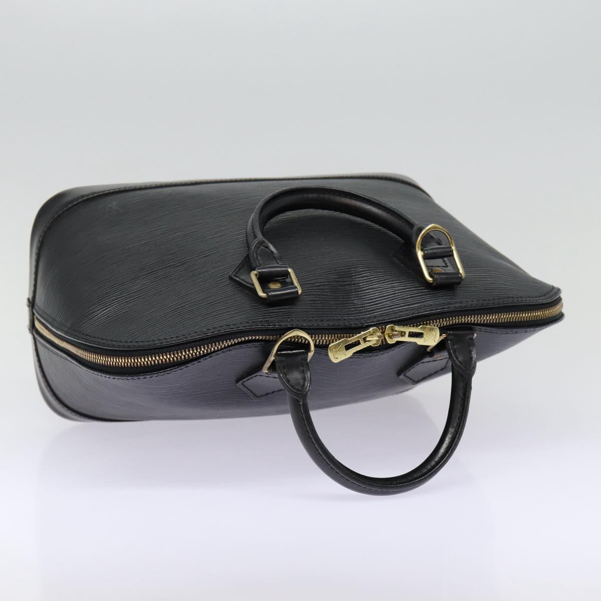 Louis Vuitton Alma, Black, Leather, handbag