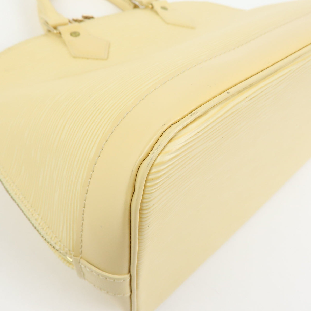 Louis Vuitton Alma Epi Leather, Beige, Leather, Handbag