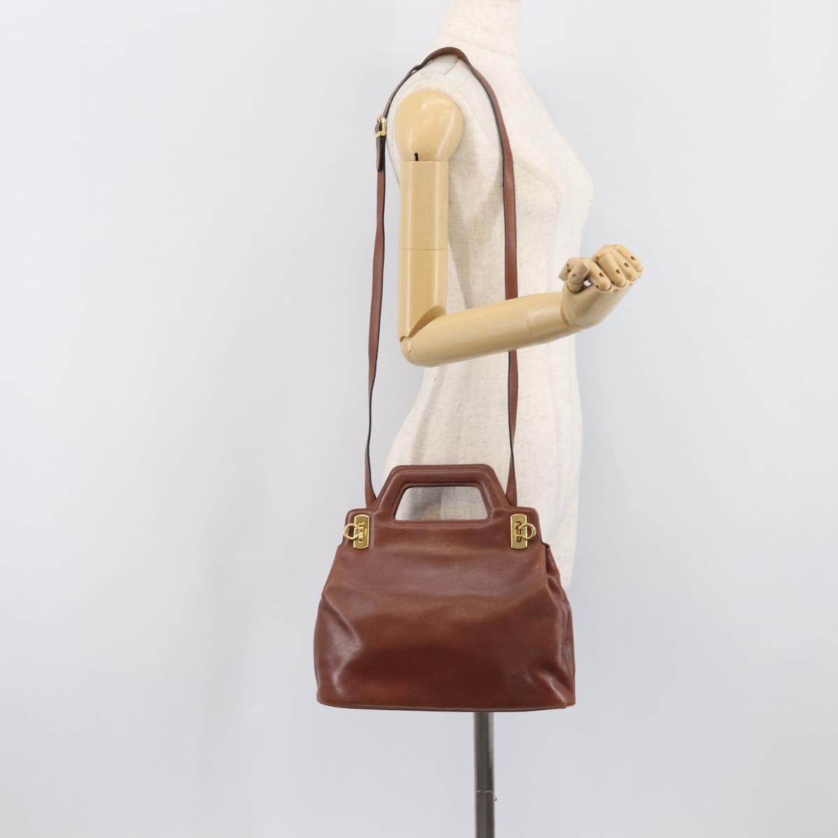 Salvatore Ferragamo Wanda Leather, Brown, Leather, Handbag