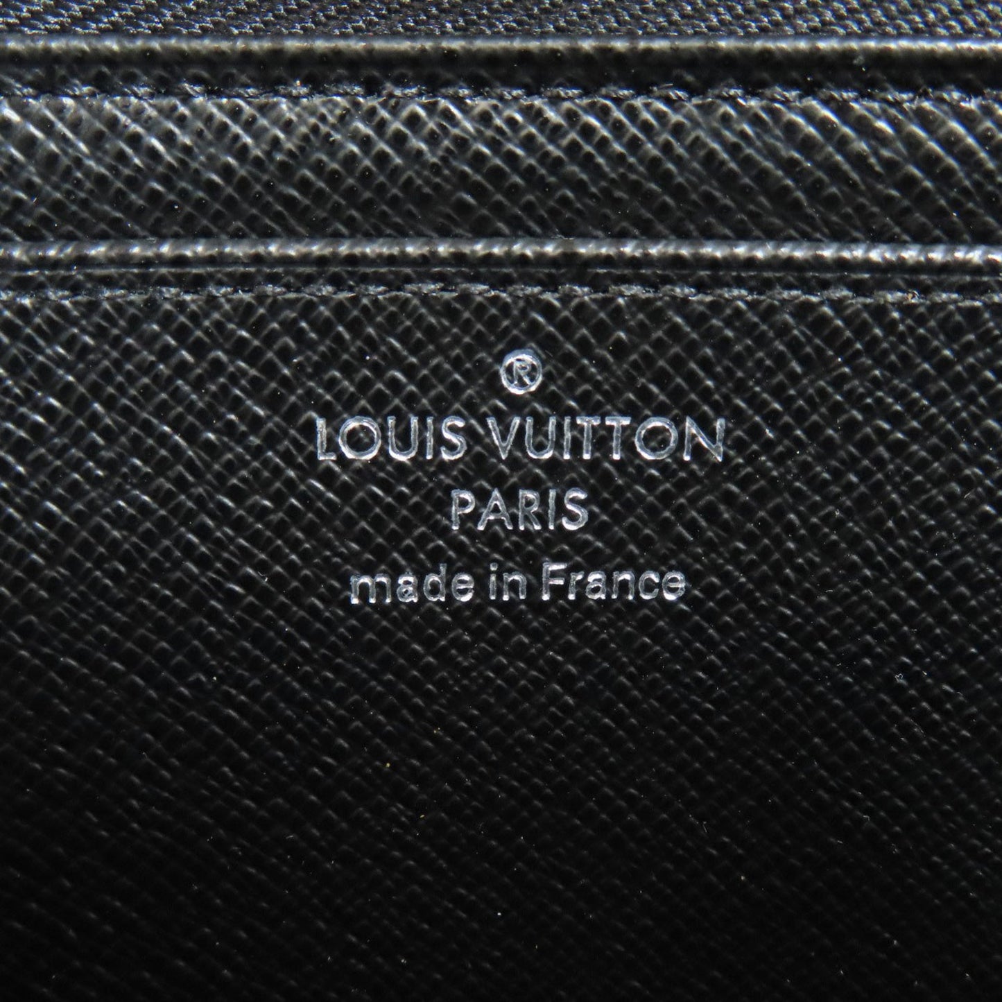 Louis Vuitton Twist, Black, Leather, wallet