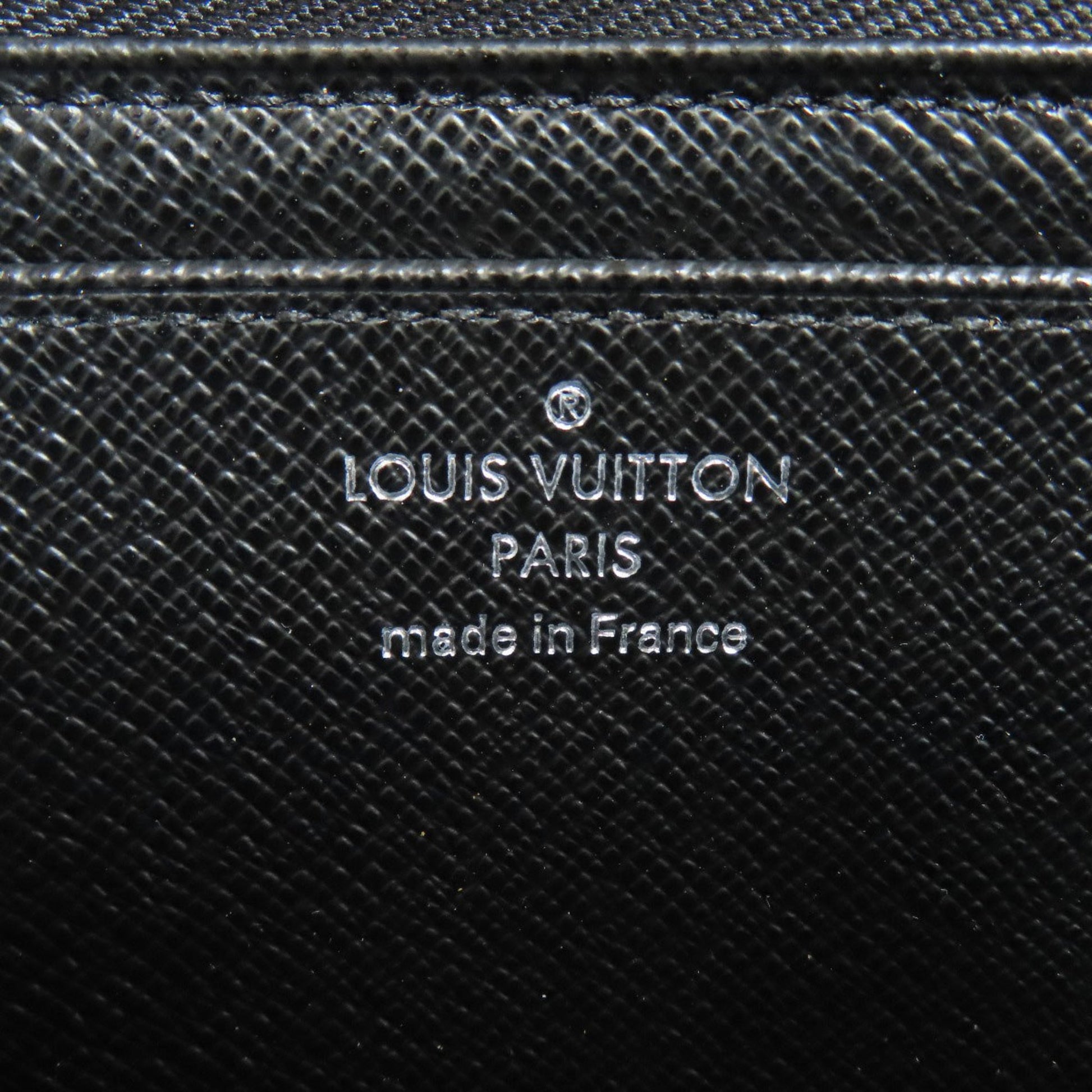 Louis Vuitton Twist, Black, Leather, wallet