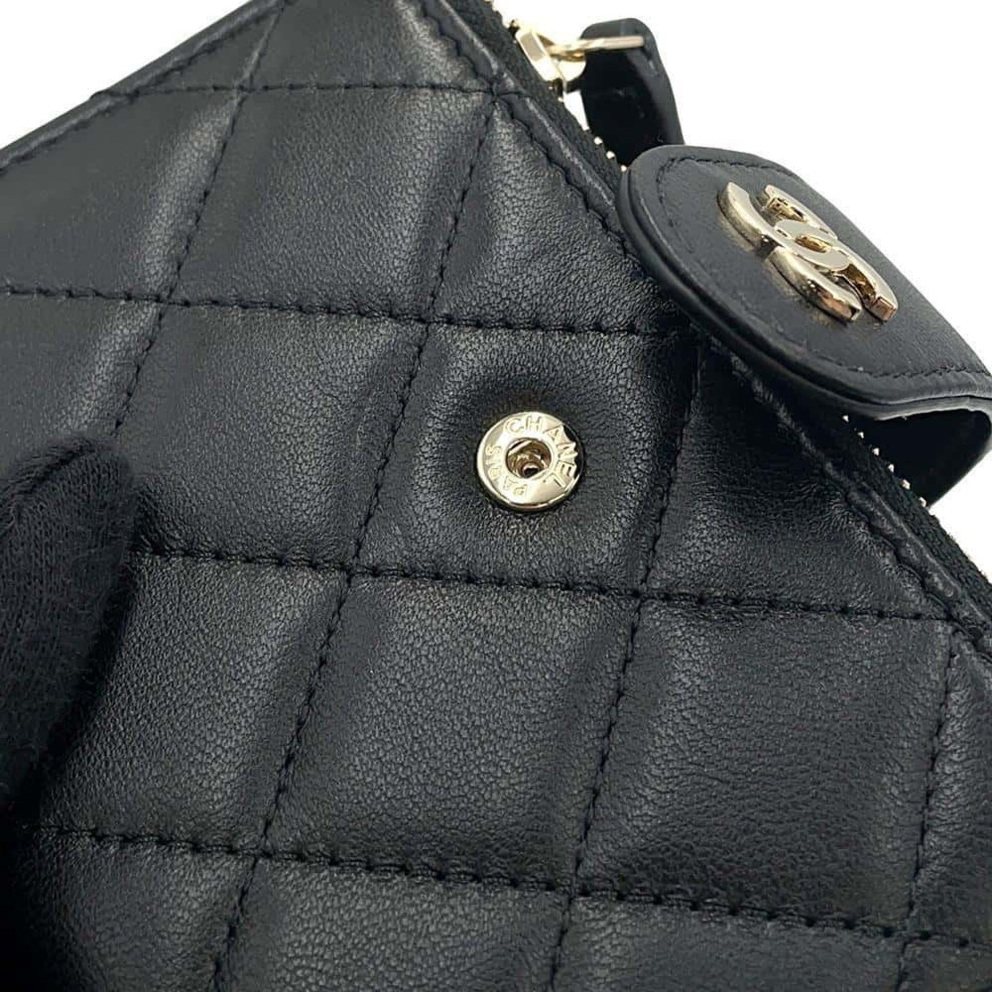 Chanel Matelassé, Black, Leather, wallet