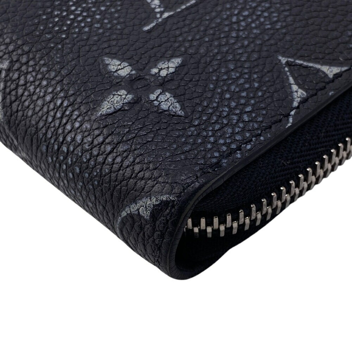 Louis Vuitton Zippy wallet, Black, Canvas, wallet