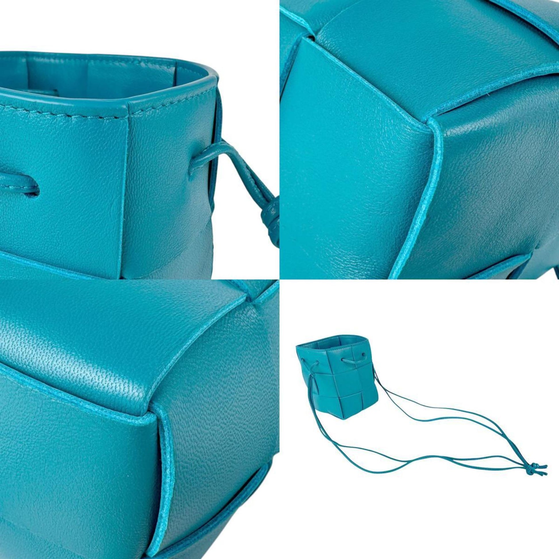 Bottega Veneta Cassette, Blue, Leather, shoulder