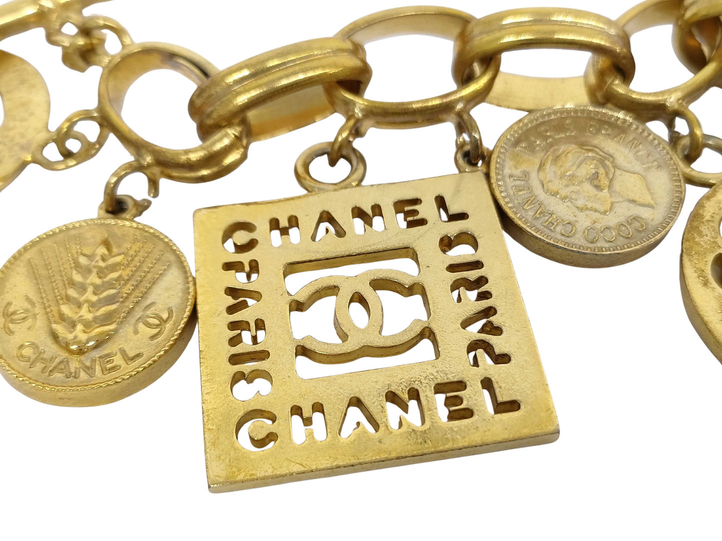 Chanel Coco Mark, Gold, Metal, bracelet