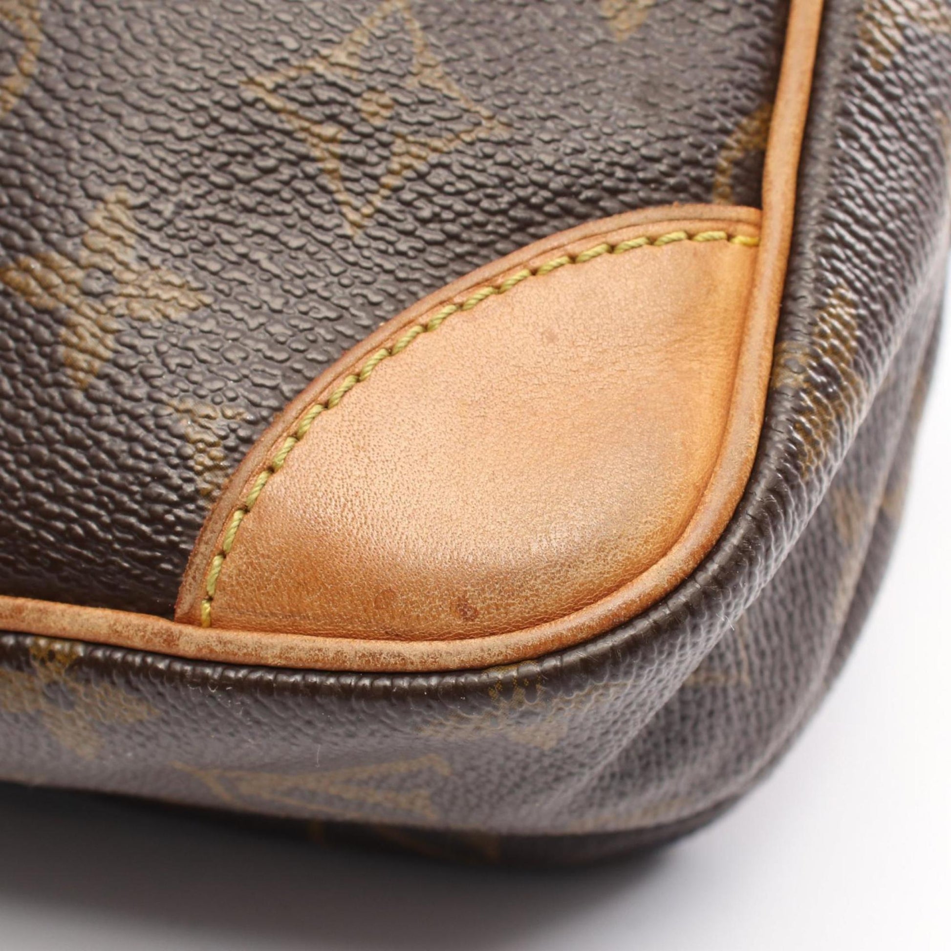 Louis Vuitton Amazon, Brown, Canvas, shoulder