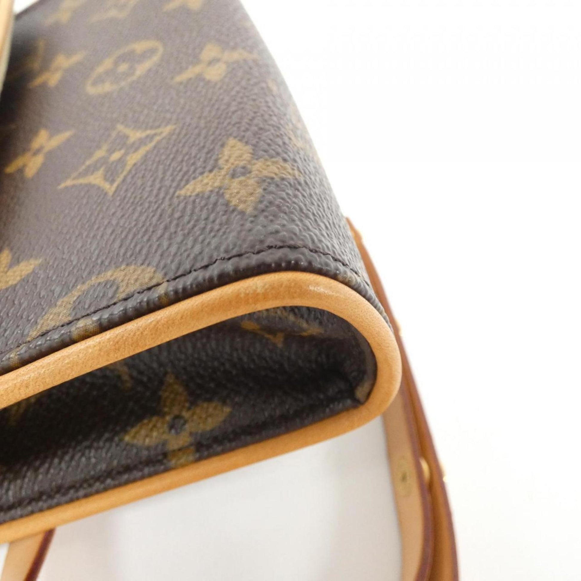 Louis Vuitton Florentine, Brown, Canvas, clutch