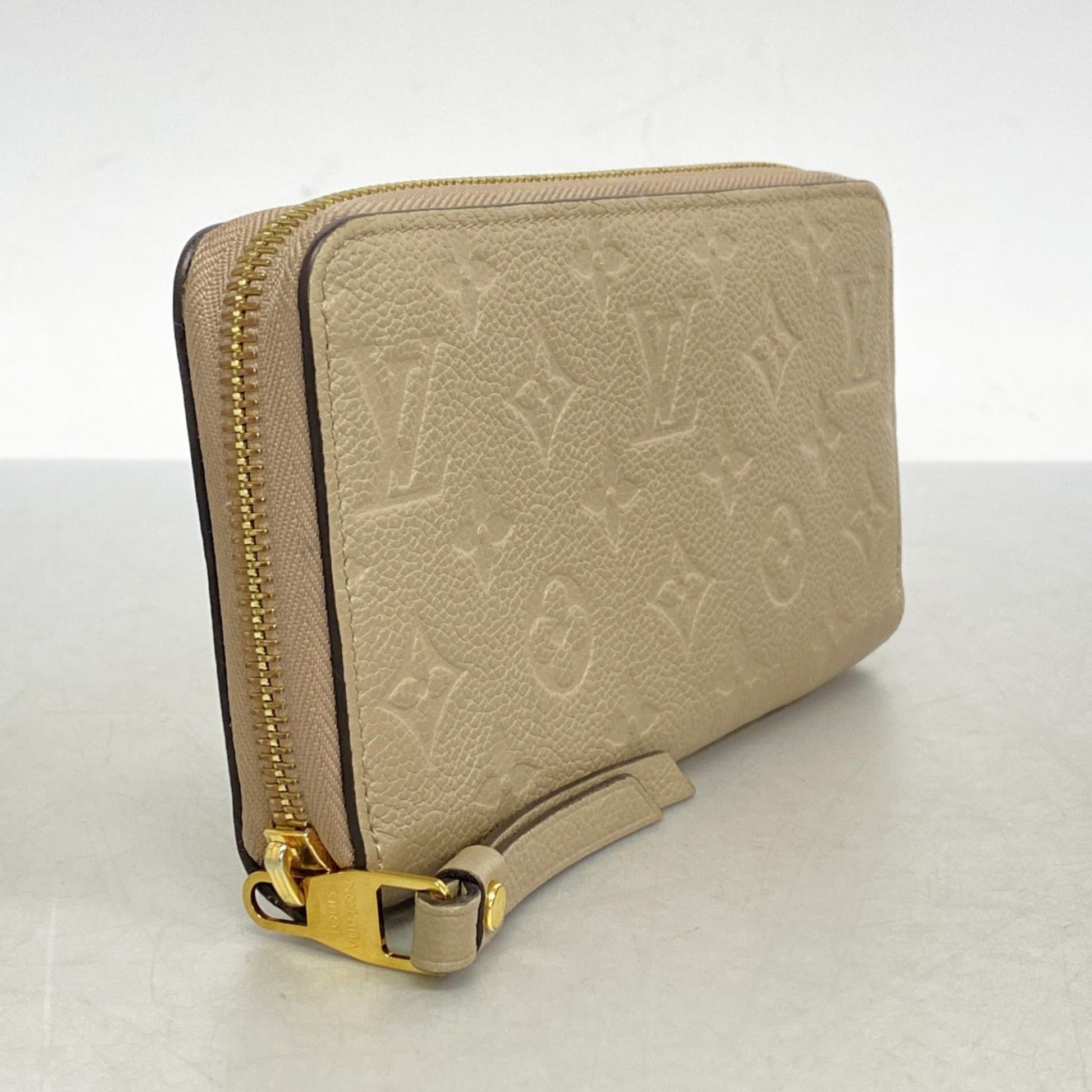 Louis Vuitton Zippy wallet, Beige, Leather, wallet