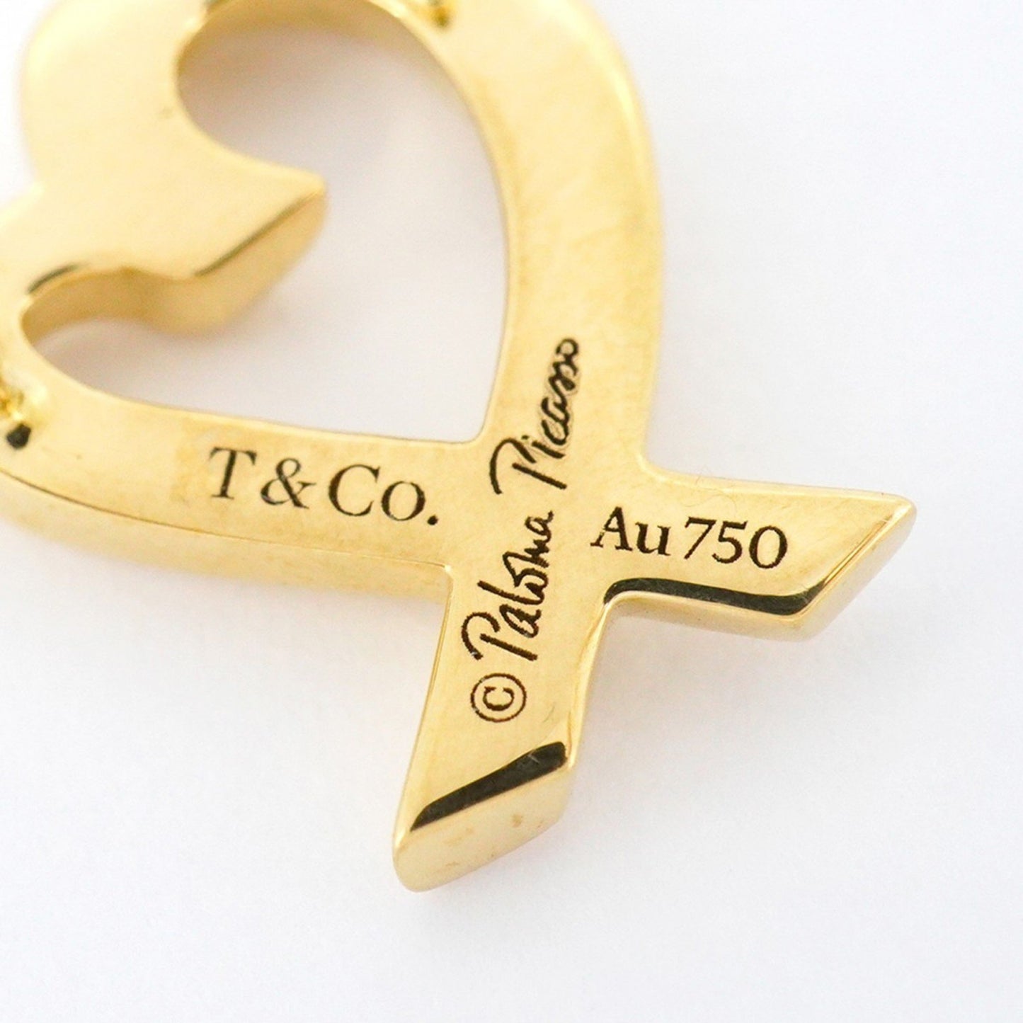 Tiffany & Co Loving heart, Gold, Yellow Gold, necklace