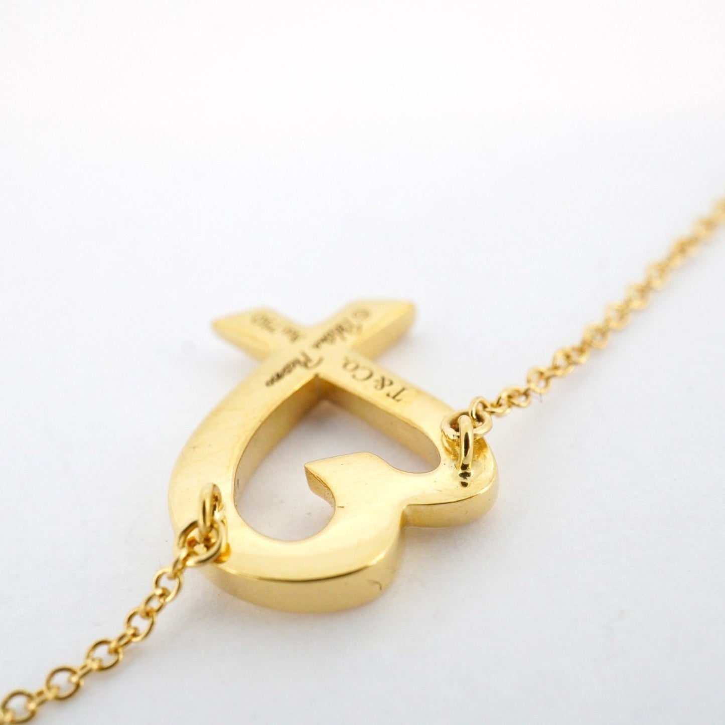 Tiffany & Co Loving heart, Gold, Yellow Gold, necklace