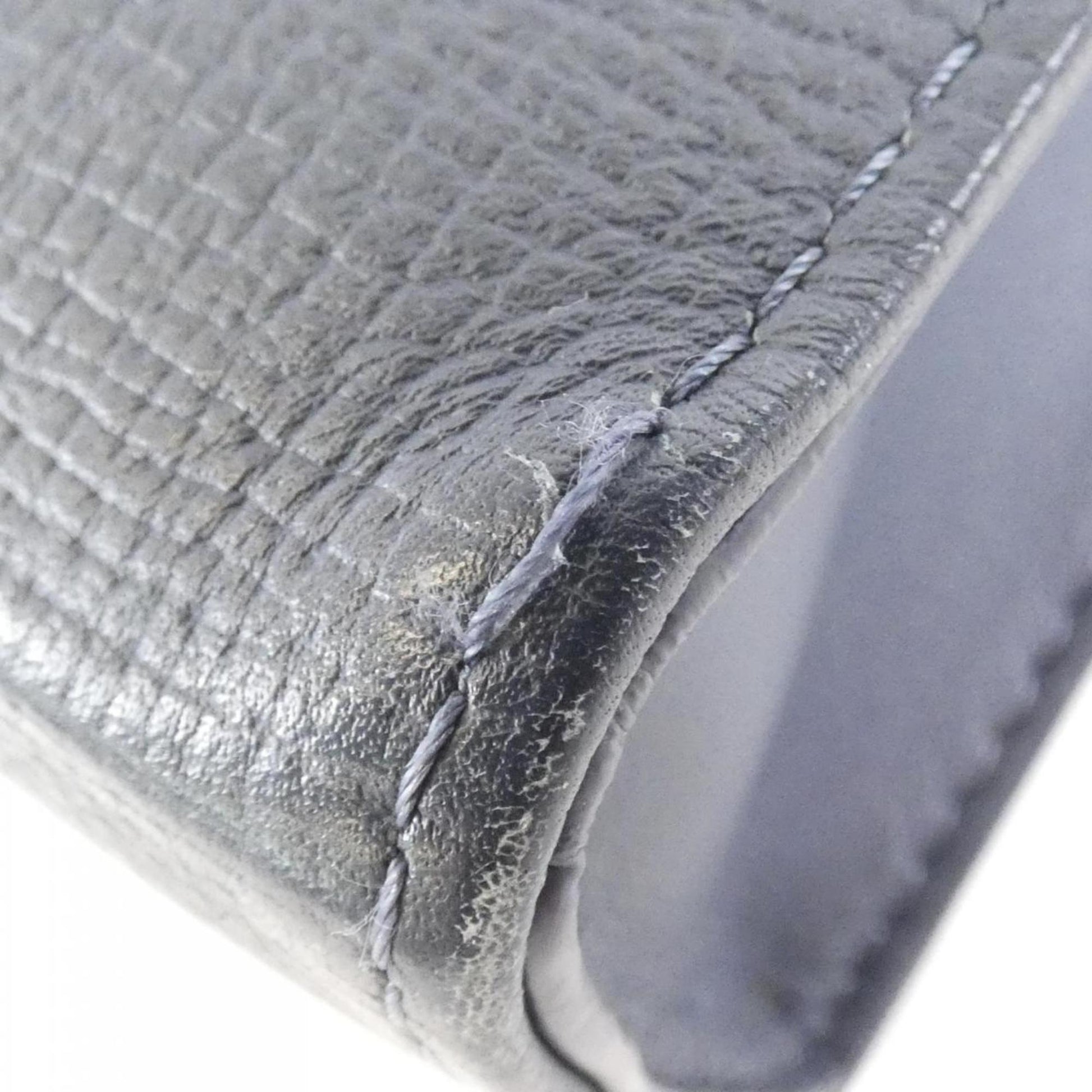 Louis Vuitton Pochette voyage, Blue, Leather, clutch