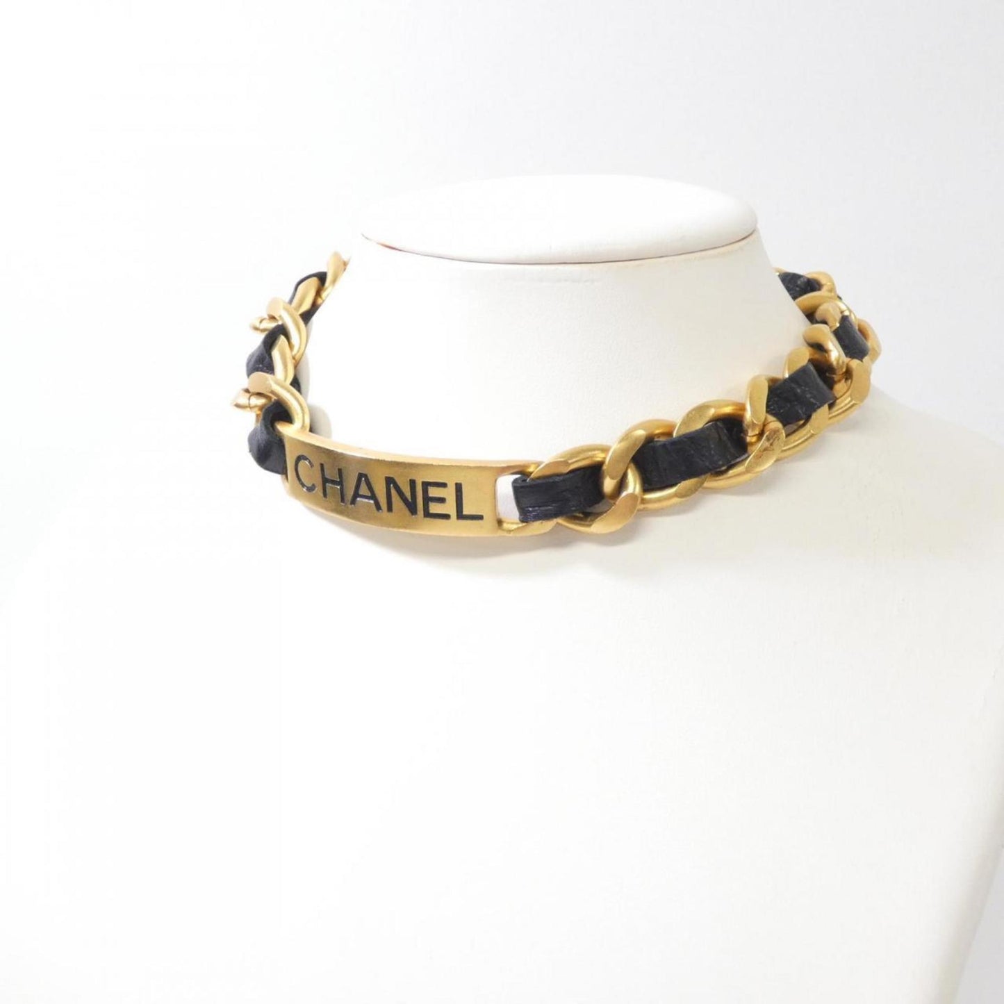 Chanel Logo CC, Gold, Gold Plated, necklace