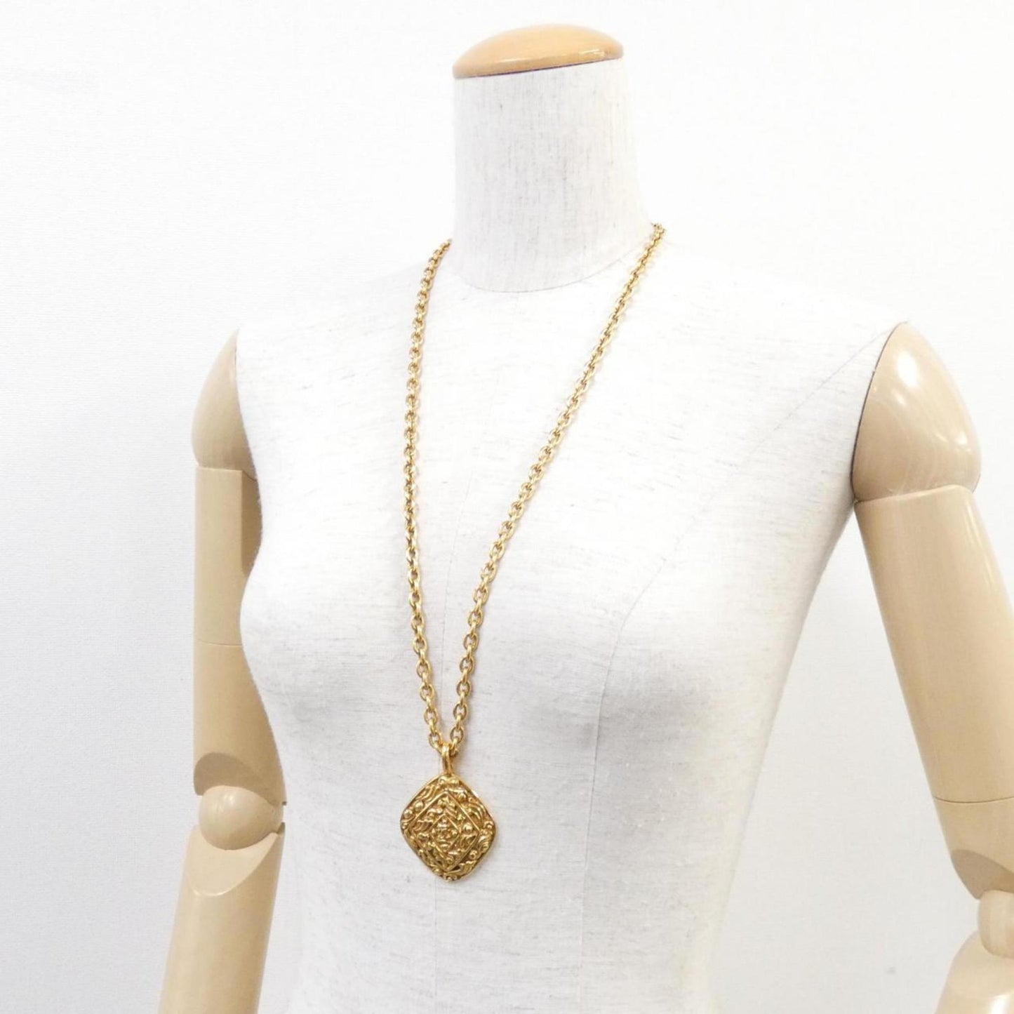 Chanel Coco Mark, Gold, Gold Plated, necklace