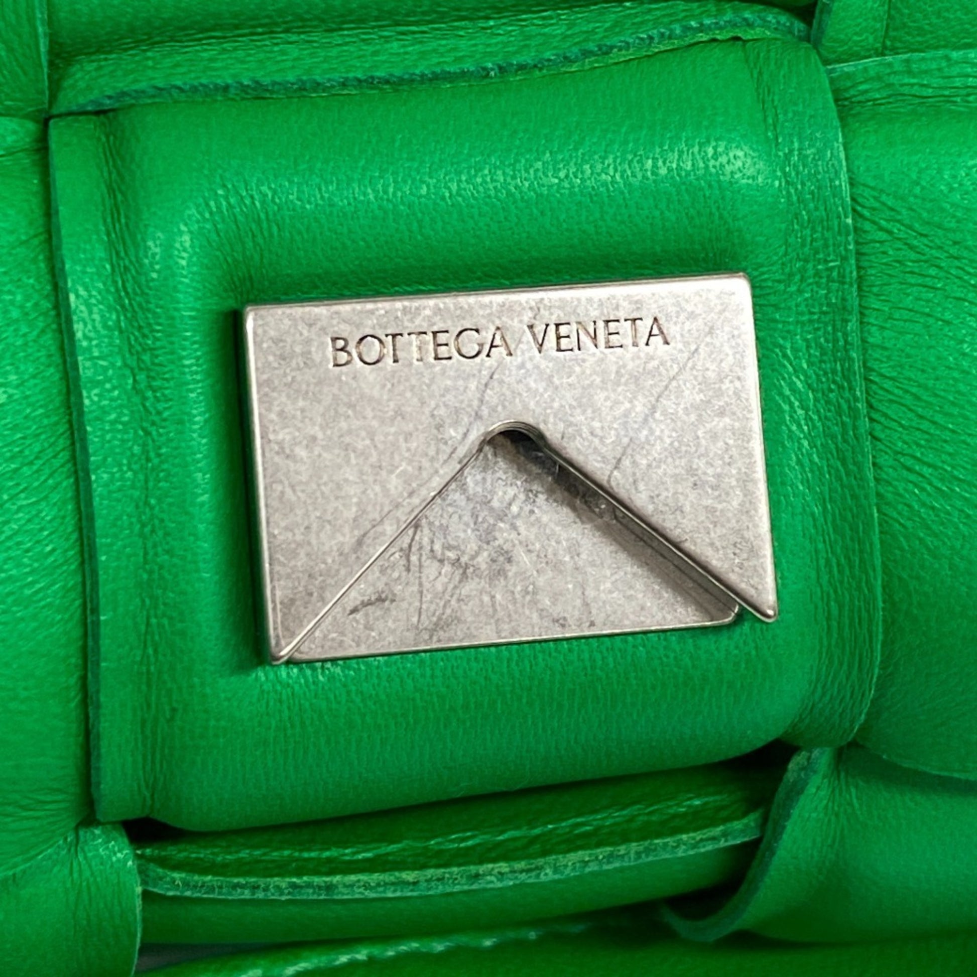 Bottega Veneta Cassette, Green, Leather, shoulder
