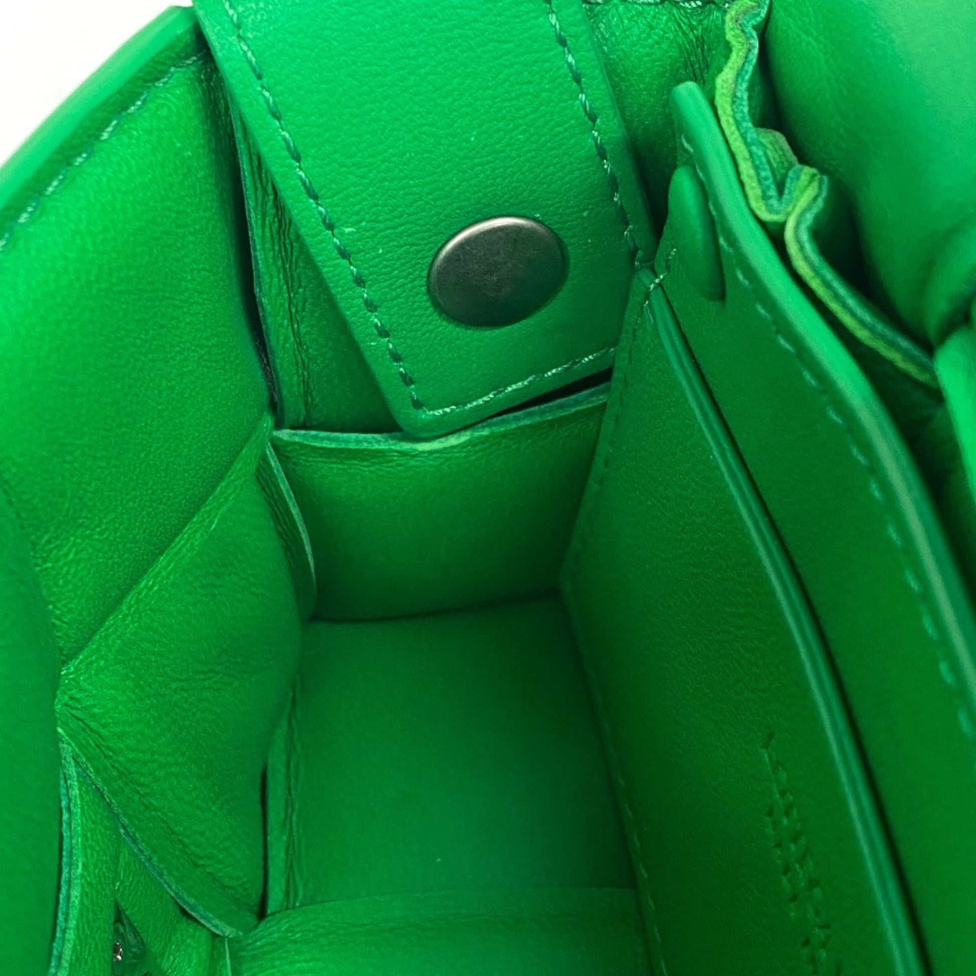 Bottega Veneta Cassette, Green, Leather, shoulder