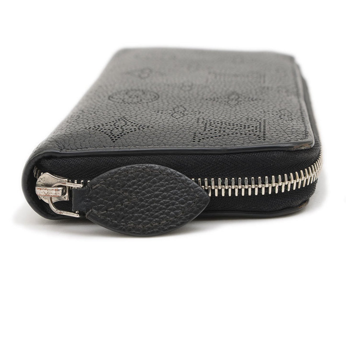 Louis Vuitton Mahina, Black, Leather, wallet