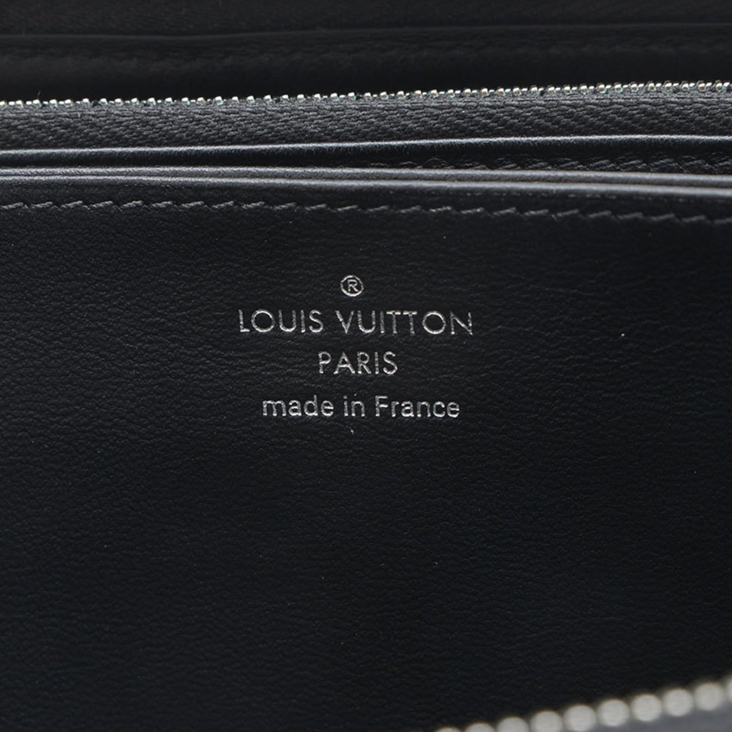 Louis Vuitton Mahina, Black, Leather, wallet