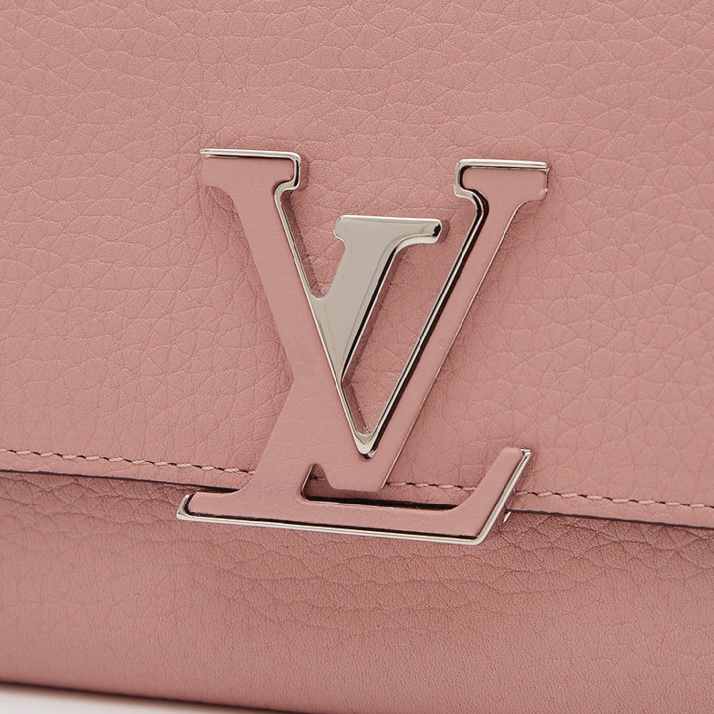 Louis Vuitton Capucines, Pink, Leather, wallet