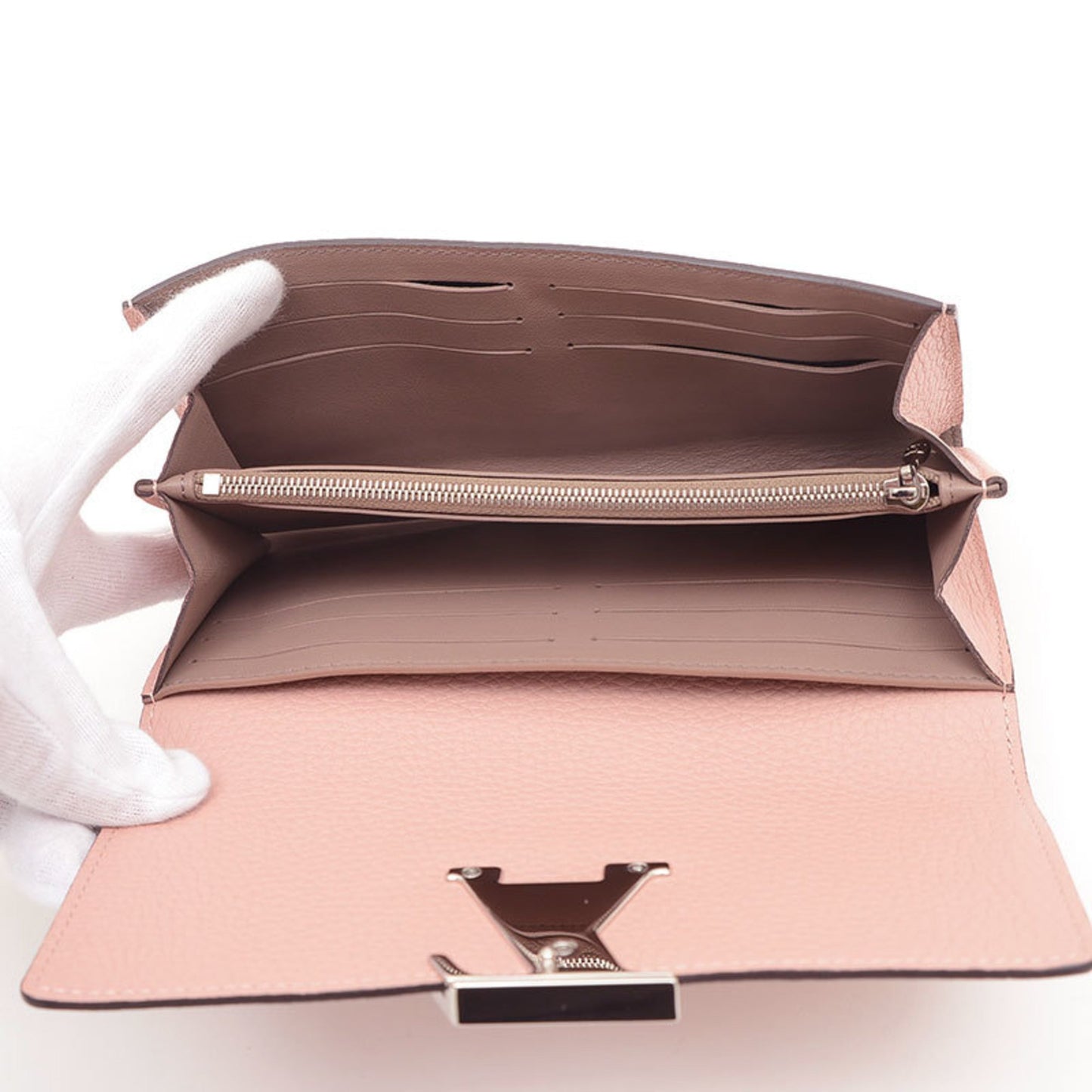 Louis Vuitton Capucines, Pink, Leather, wallet