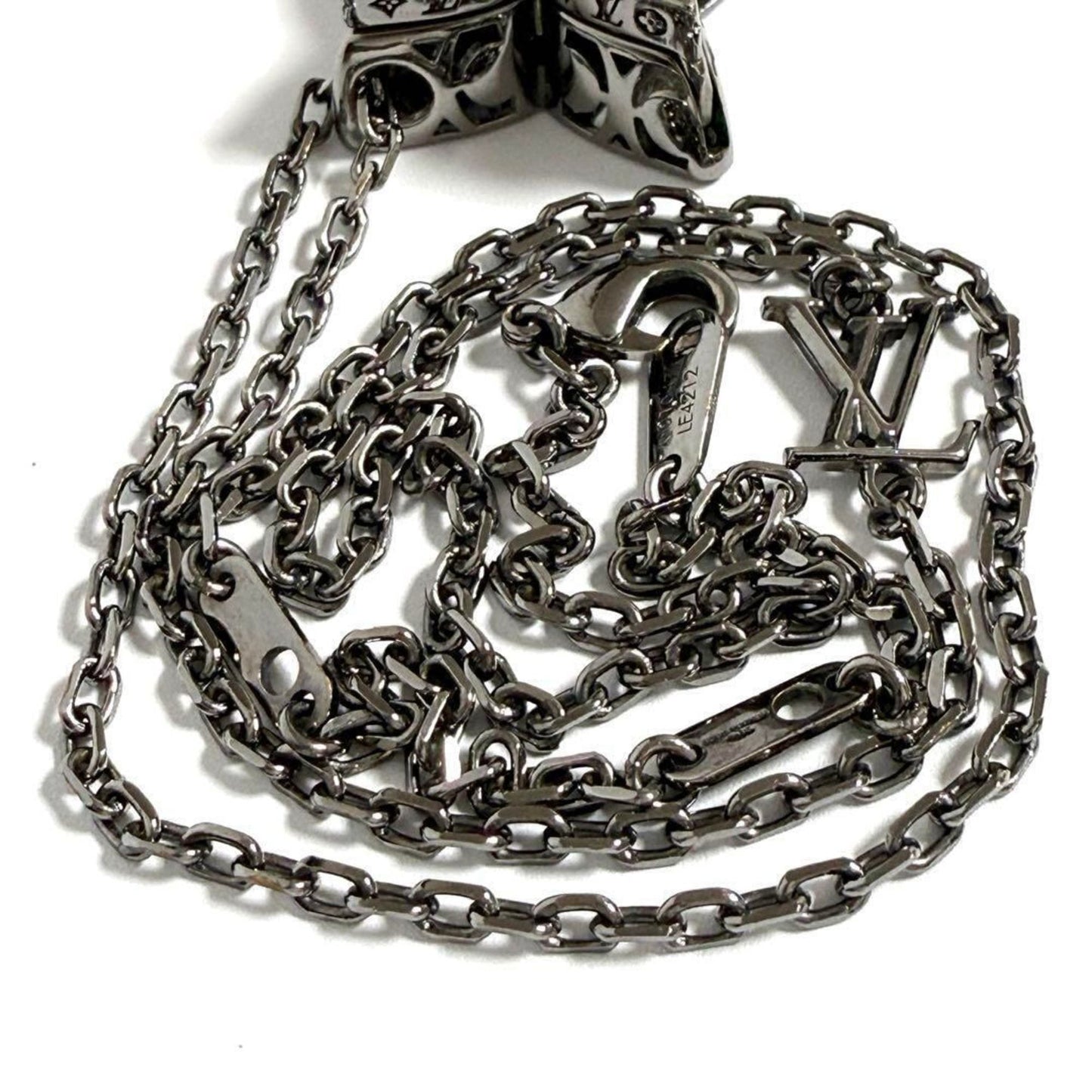 Louis Vuitton Fleur, Silver, Metal, necklace