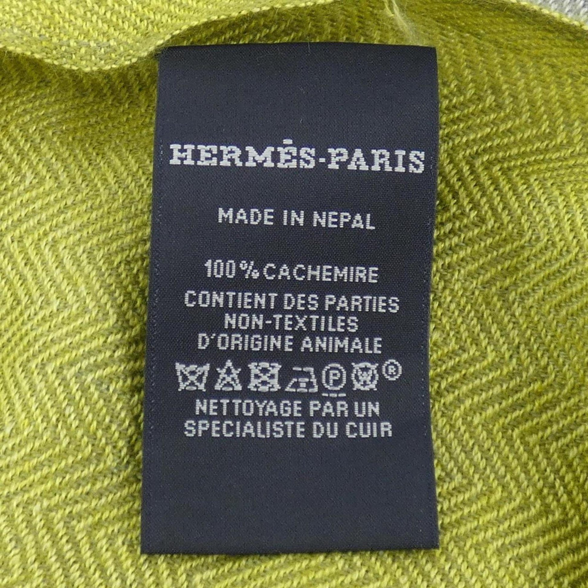 Hermès H, Grey, Cashmere, scarf