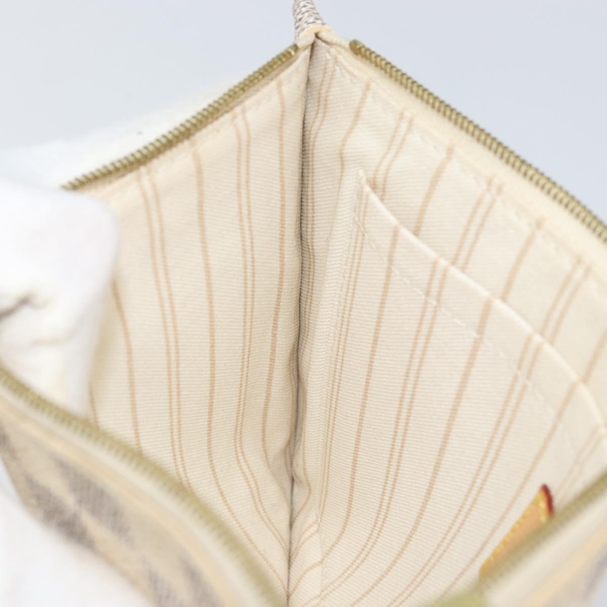 Louis Vuitton Neverfull Pochette Damier, White, Canvas, Clutch