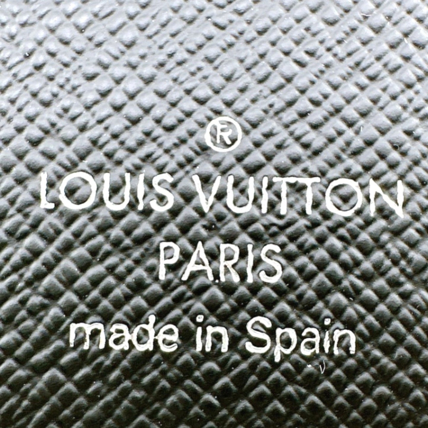 Louis Vuitton Portefeuille Brazza, Black, Leather, wallet