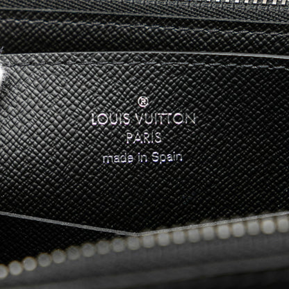 Louis Vuitton Zippy XL, Black, Canvas, wallet