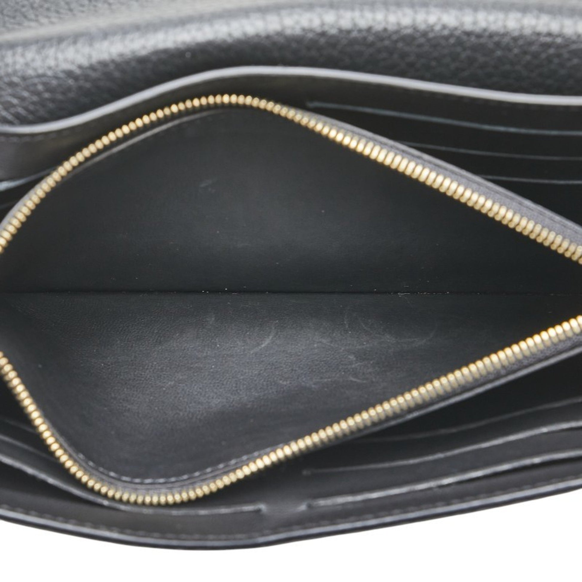 Louis Vuitton Capucines, Black, Leather, wallet