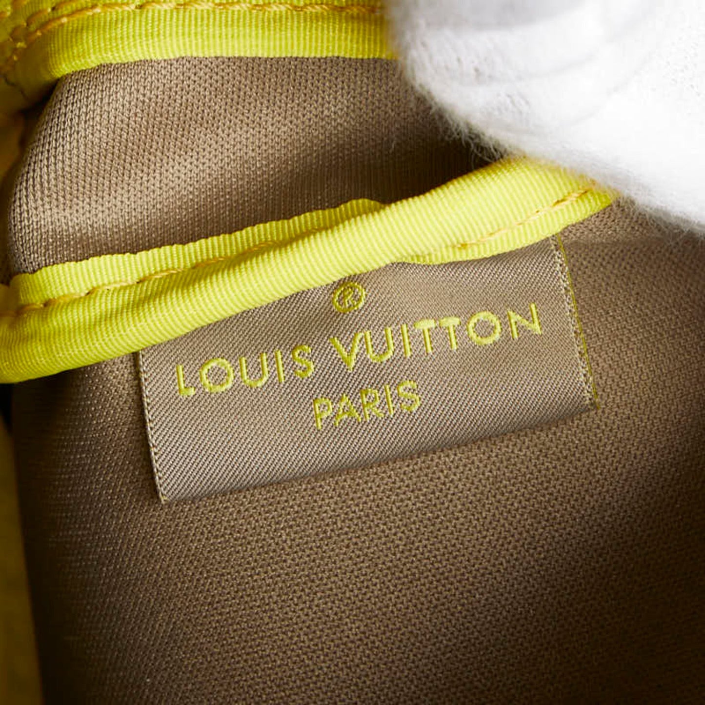 Louis Vuitton Geant, Yellow, Canvas, shoulder