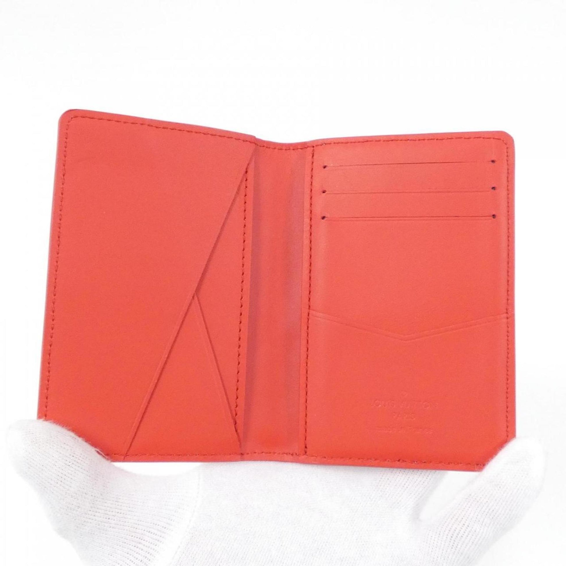 Louis Vuitton Pocket Organizer, White, Leather, wallet