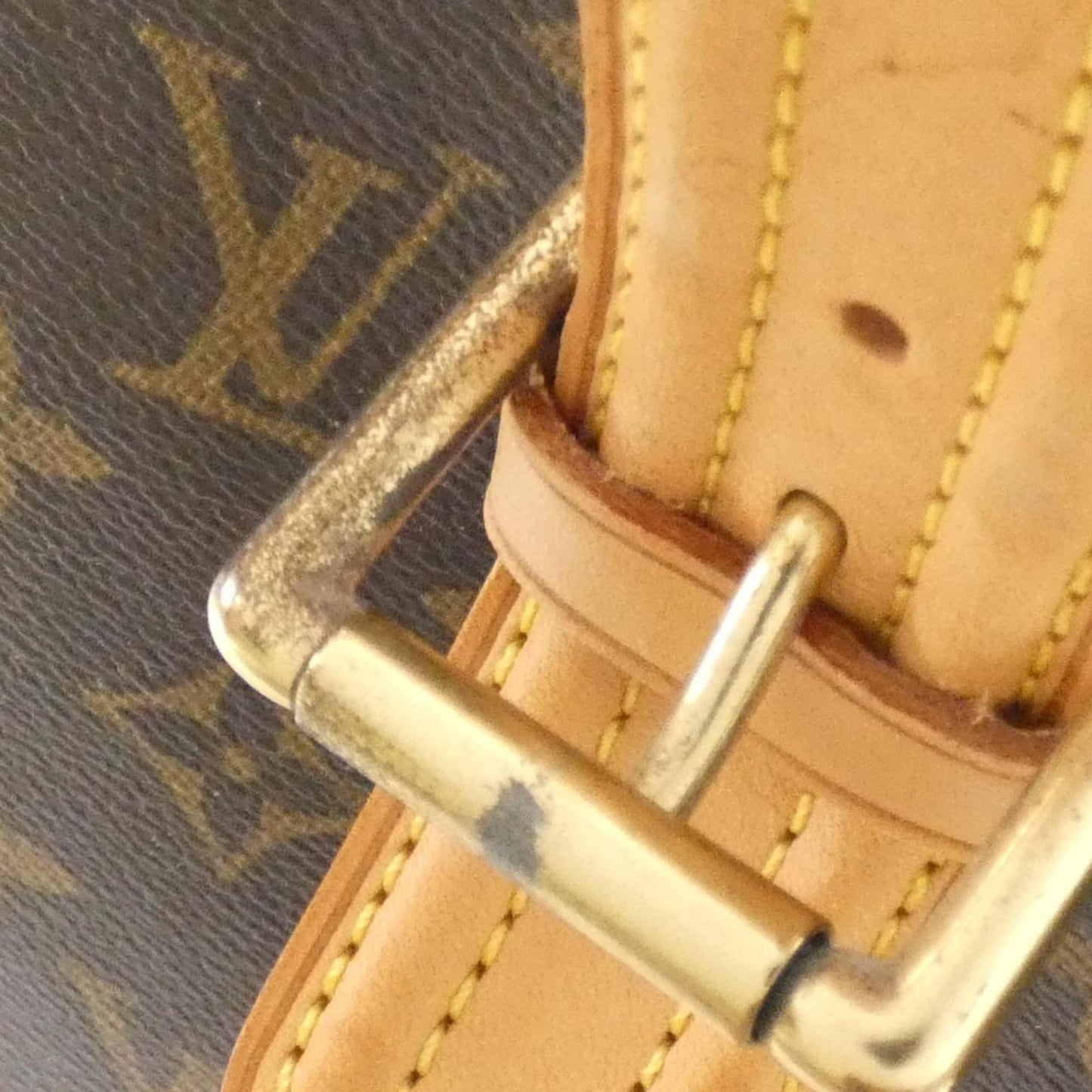 Louis Vuitton Multiple cité, Brown, Canvas, shoulder