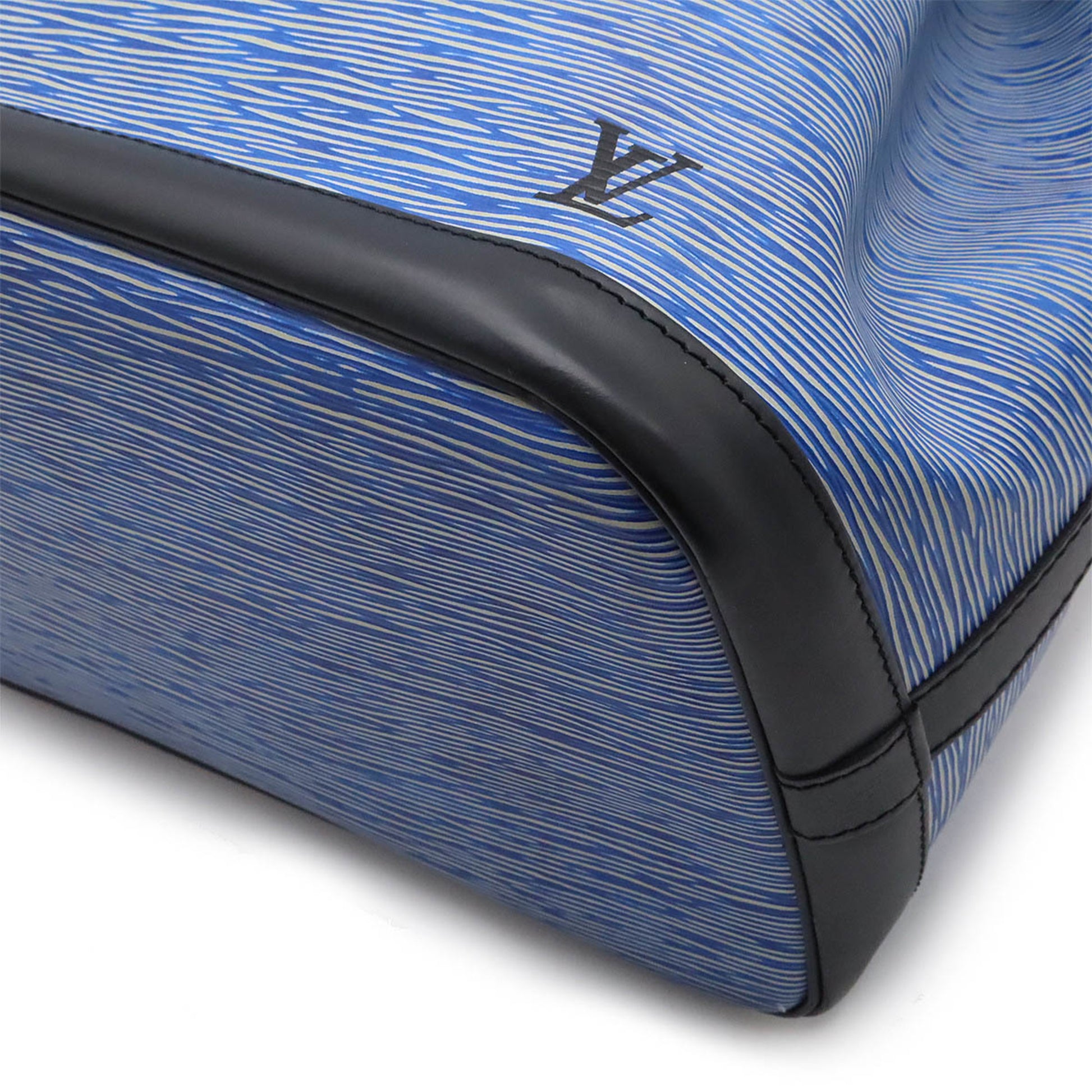 Louis Vuitton Petit Noé, Blue, Leather, shoulder