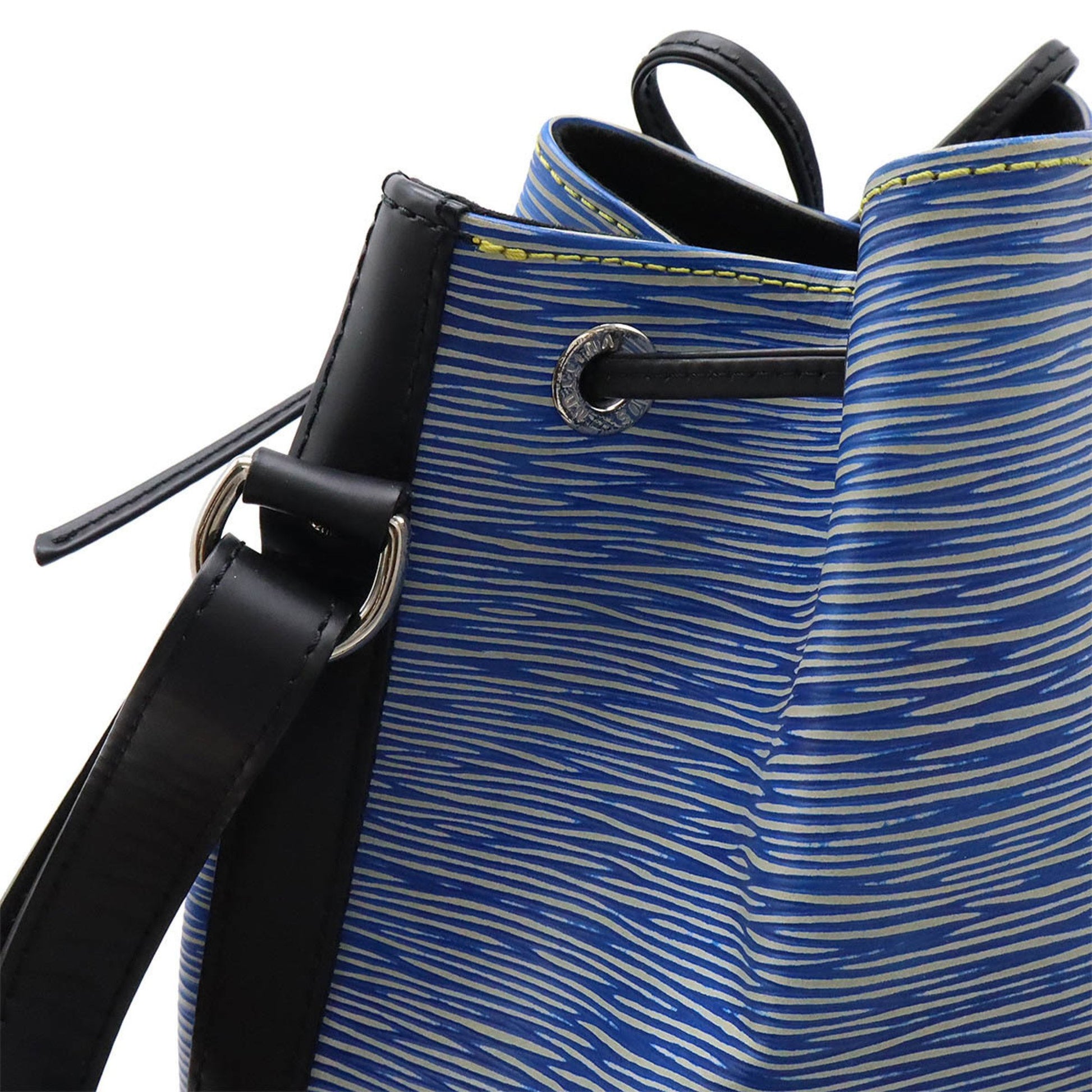 Louis Vuitton Petit Noé, Blue, Leather, shoulder