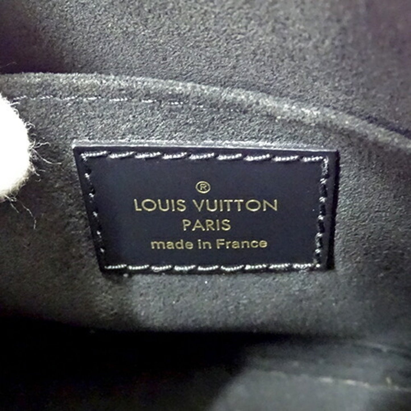 Louis Vuitton Alma Mini, Black, Leather, shoulder