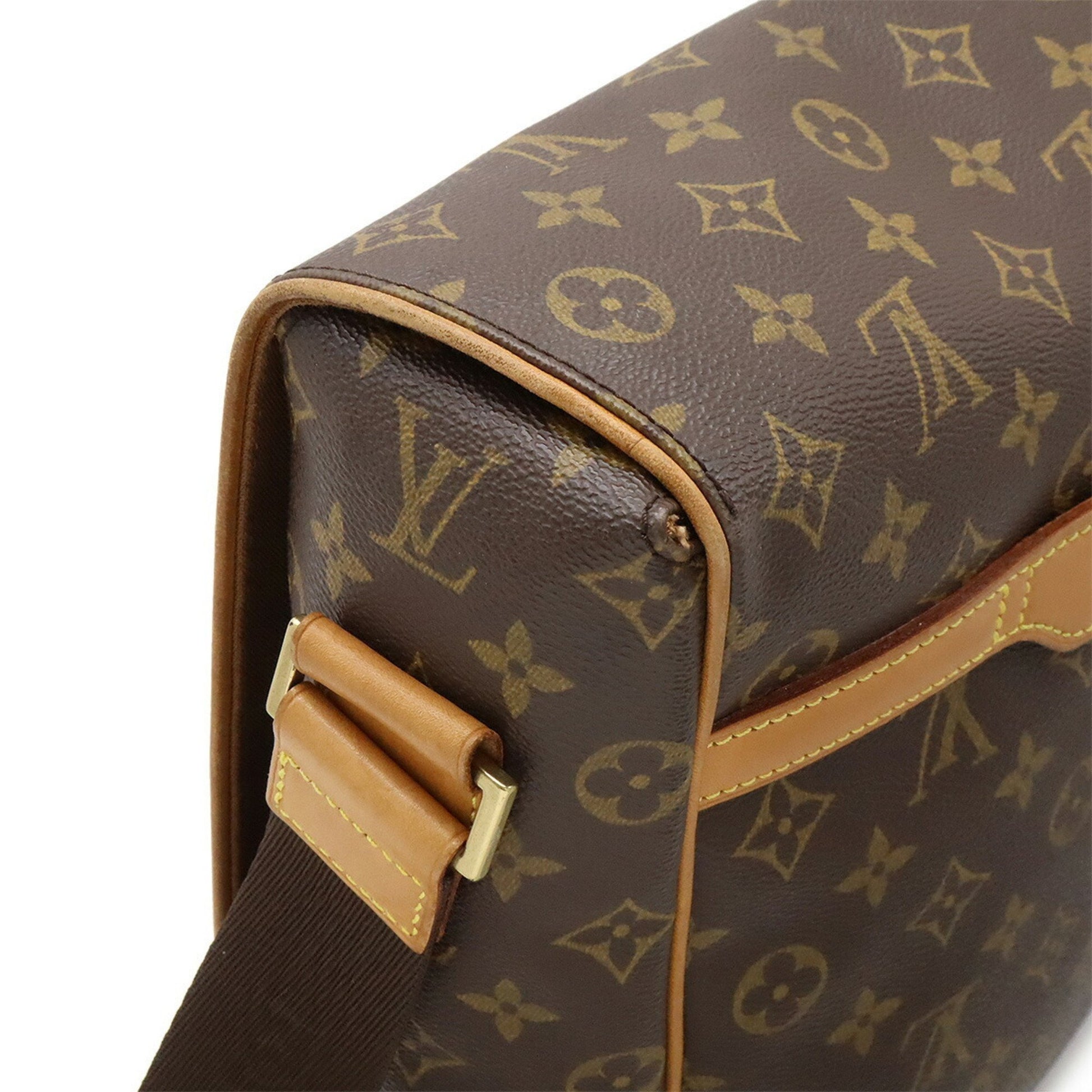 Louis Vuitton Abbesses Messenger, Brown, Canvas, shoulder