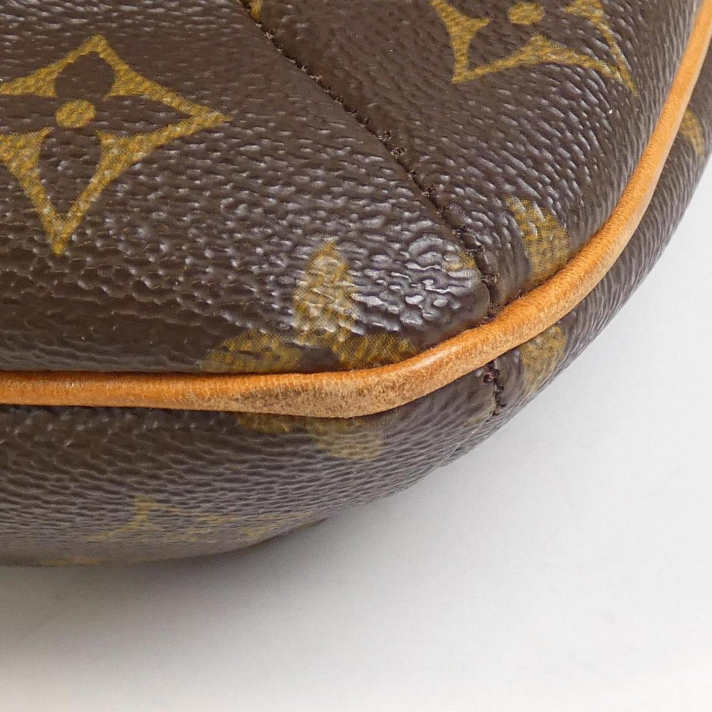 Louis Vuitton Musette, Brown, Canvas, shoulder