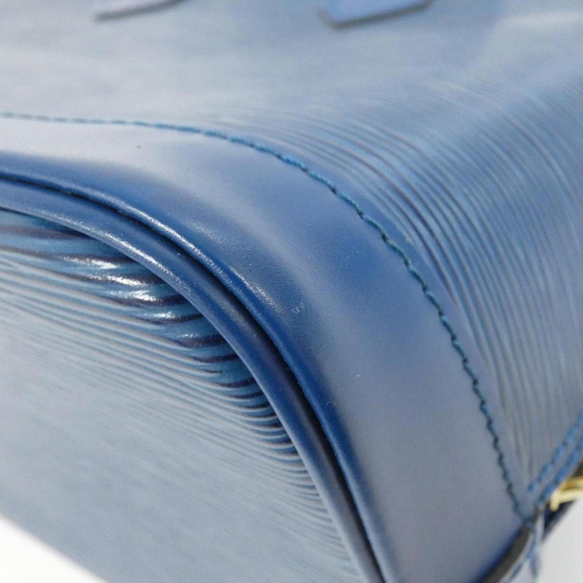 Louis Vuitton Alma, Blue, Leather, handbag