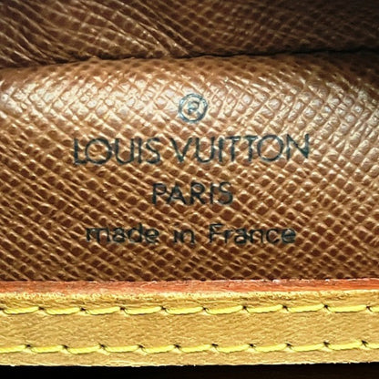Louis Vuitton Blois, Brown, Canvas, shoulder