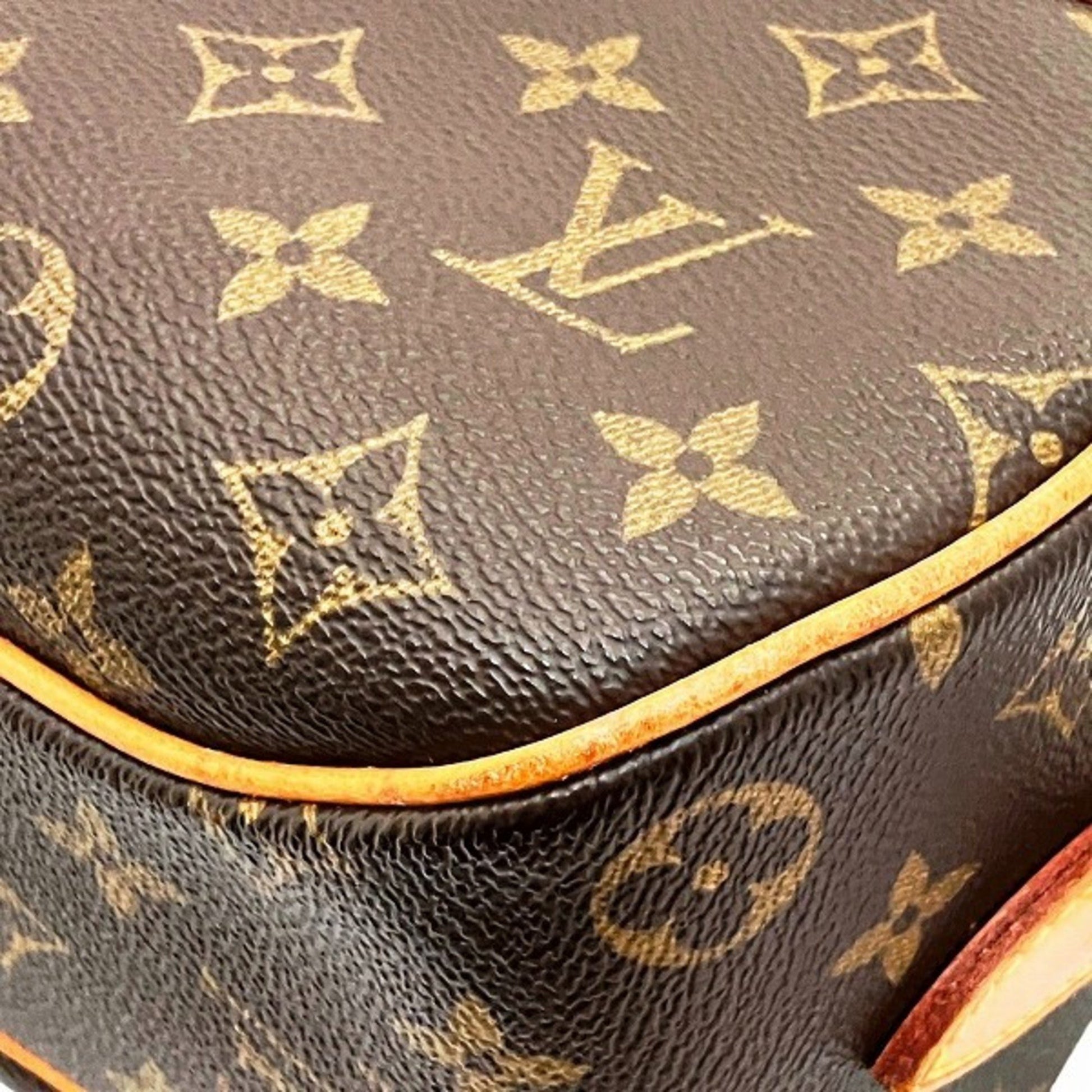 Louis Vuitton Blois, Brown, Canvas, shoulder
