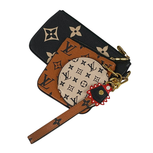 Louis Vuitton Trio, Black, Leather, clutch