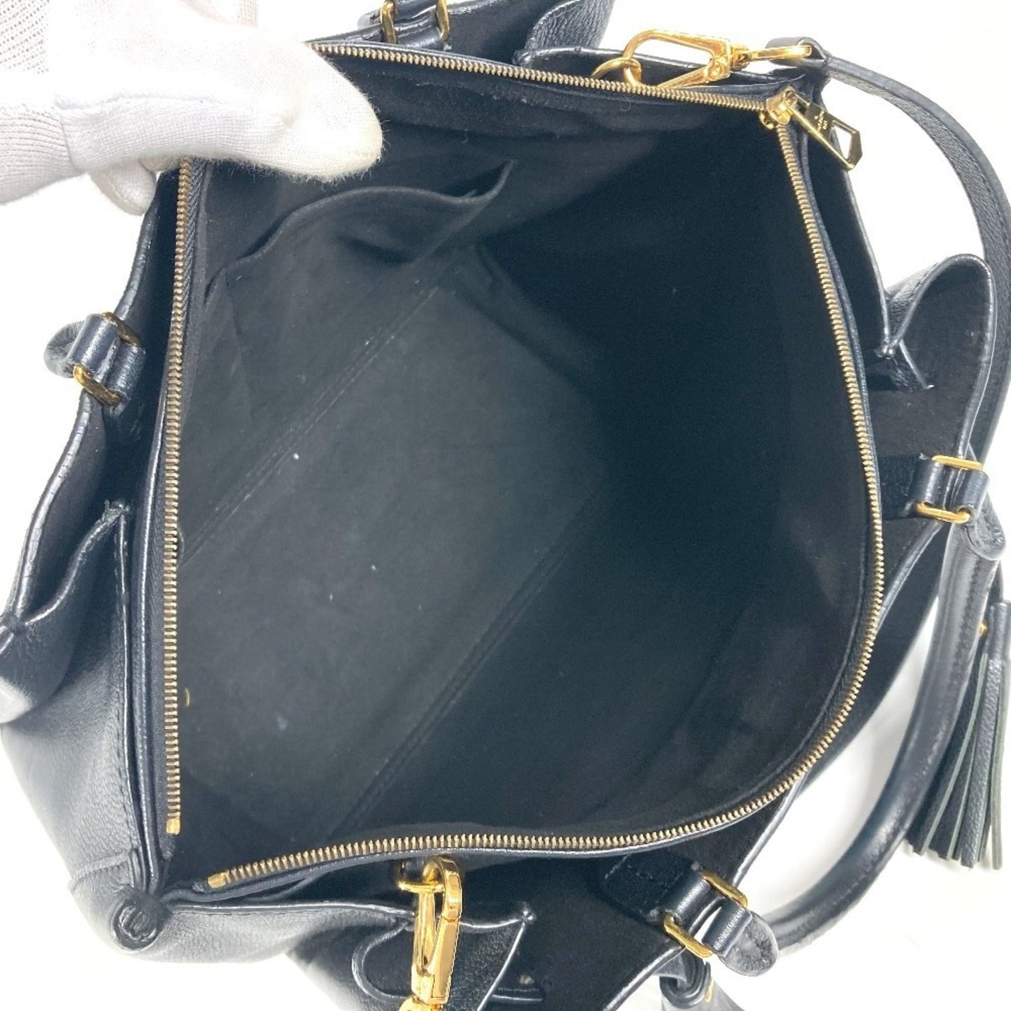 Louis Vuitton Lockmeto, Black, Leather, handbag
