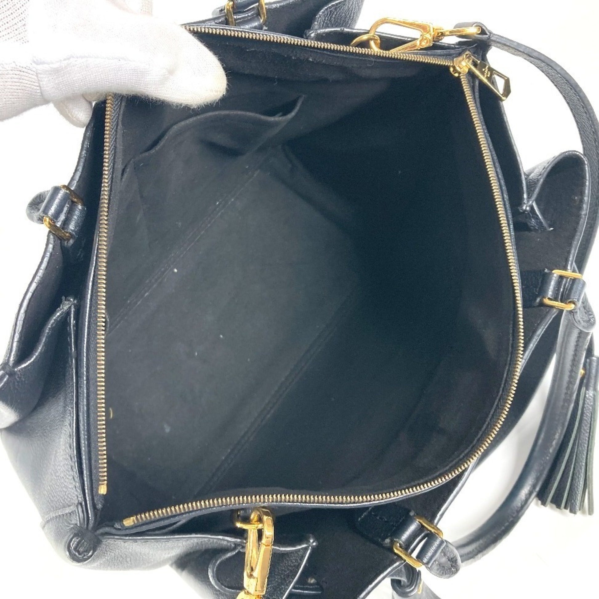 Louis Vuitton Lockmeto, Black, Leather, handbag