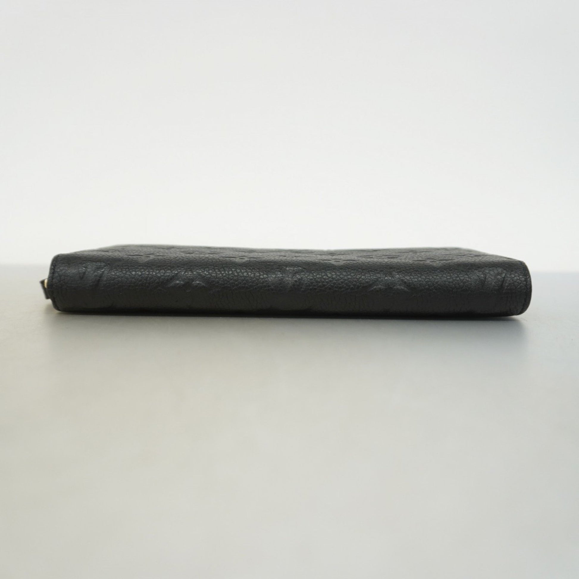 Louis Vuitton Zippy wallet, Black, Leather, wallet