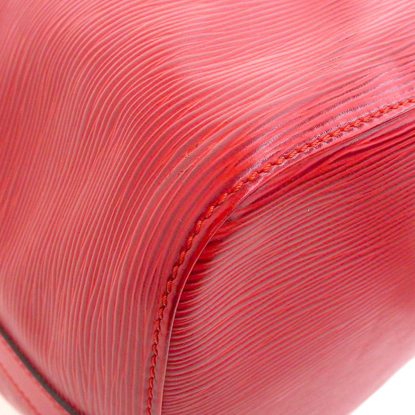 Louis Vuitton Petit Noé, Red, Leather, shoulder