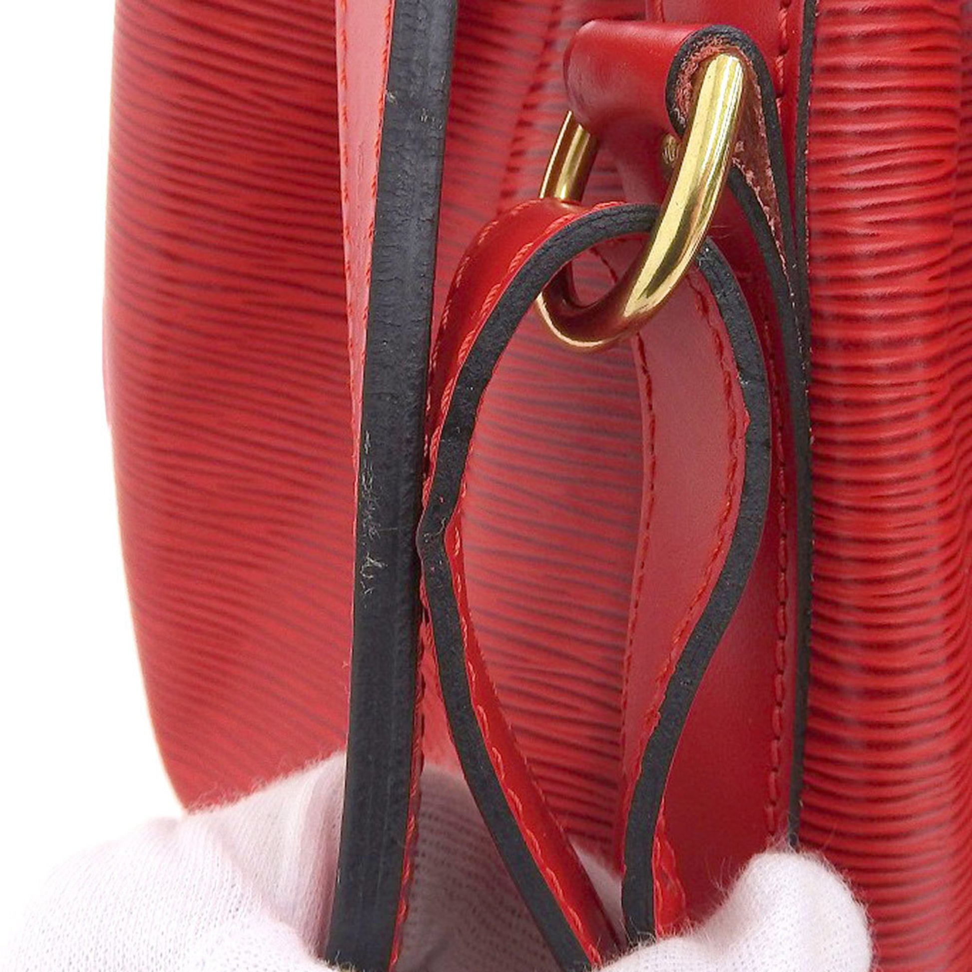 Louis Vuitton Petit Noé, Red, Leather, shoulder