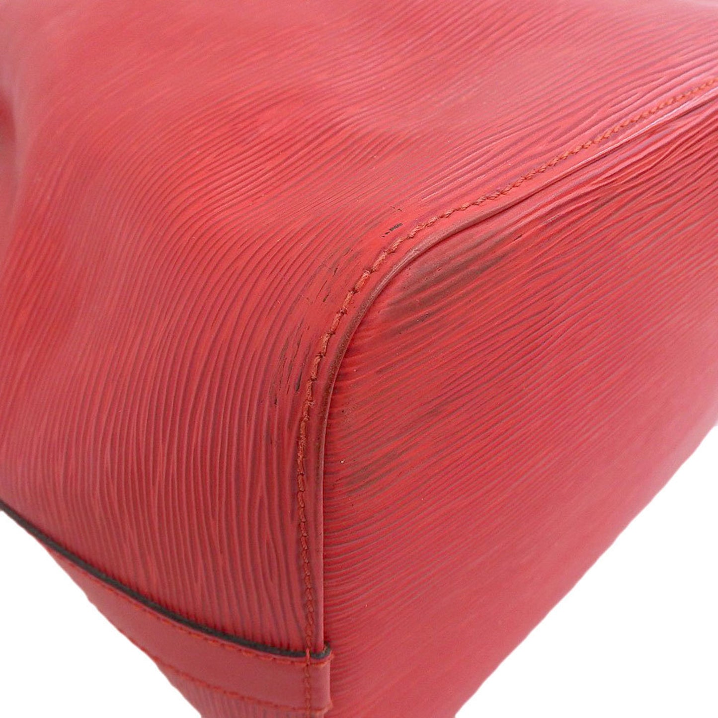 Louis Vuitton Petit Noé, Red, Leather, shoulder