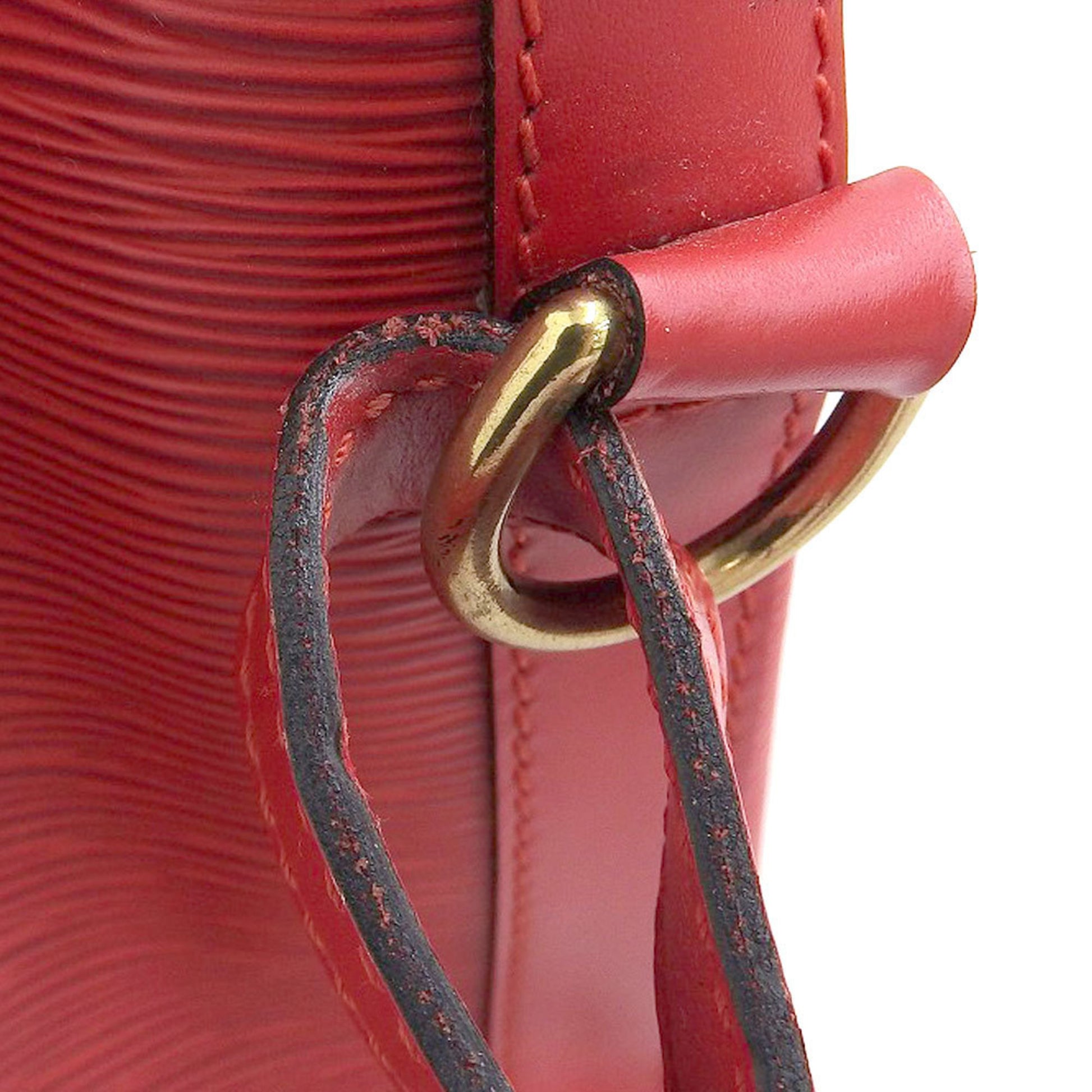 Louis Vuitton Petit Noé, Red, Leather, shoulder
